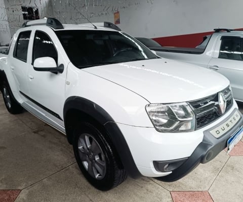 RENAULT DUSTER OROCH DYNAMIQUE  2017 1.6 FLEX + GNV