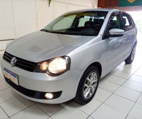 Volkswagen Polo VW Polo Hatch 1.6 Flex 2013/2014 Manual - Prata - 2013/2014