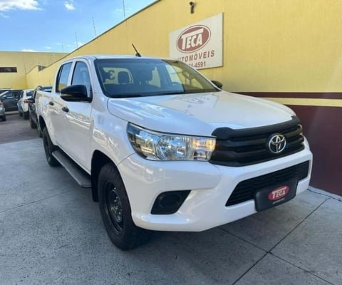 TOYOTA HILUX 2.8 STD 4X4 CD 2020