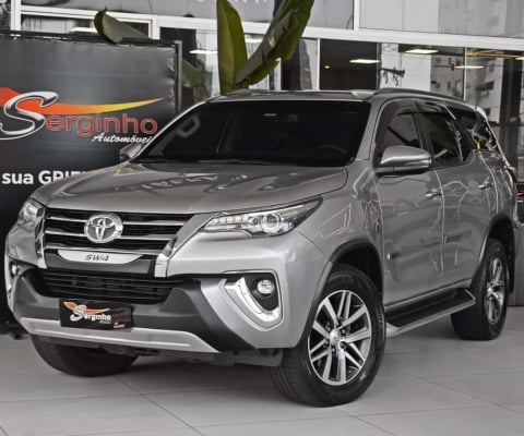 Toyota Hilux sw4 2018 2.8 srx 4x4 7 lugares 16v turbo intercooler diesel 4p automático