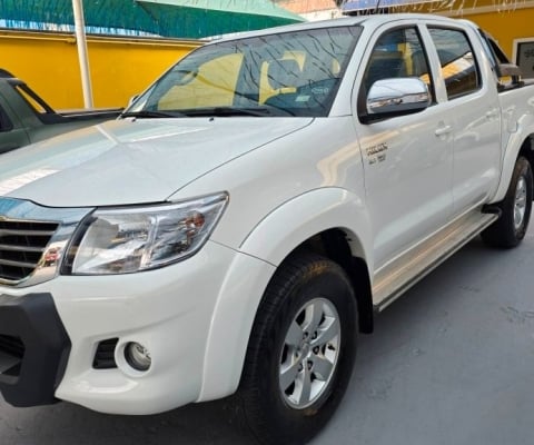 Toyota Hilux CD 4X2 SRV 2.7 Flex AT 2015