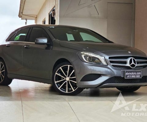 MERCEDES BENZ A200 URBAN 2015