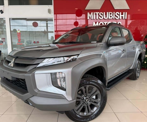 MITSUBISHI L200 TRITON 2.4 16V TURBO DIESEL SPORT OUTDOOR PLUS CD 4P 4X4 AUTOMÁTICO