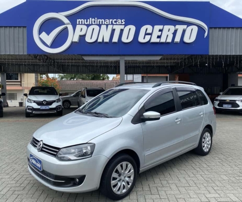 Volkswagen SpaceFox 1.6 Trendline Total Flex 8v 5p  - Prata - 2012/2013