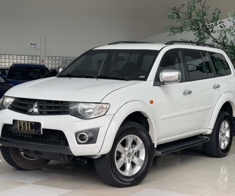 Mitsubishi Pajero DAKAR 3.2 4x4 T.I. Dies. 5p Mec.