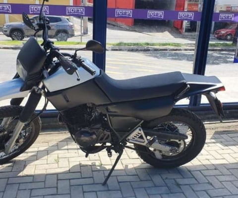 XT 600E   oportunidade exclusiva