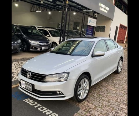 JETTA Highline 2.0 TSI 16V 4p Tiptronic