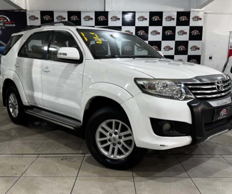 Toyota Hilux sw4 2013 2.7 sr 4x2 16v flex 4p automático