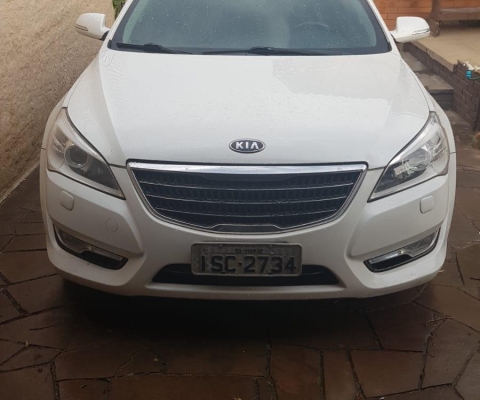 KIA CADENZA à venda.