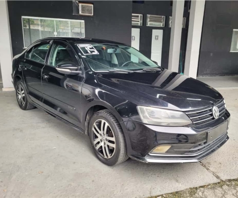 Volkswagen Jetta 2015 2.0 comfortline flex 4p tiptronic