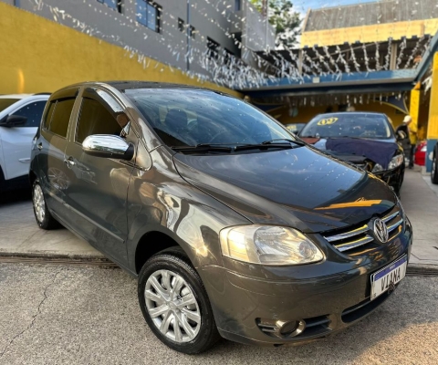 VW FOX 1.0 COM DIREÇÃO HIDRÁULICA 