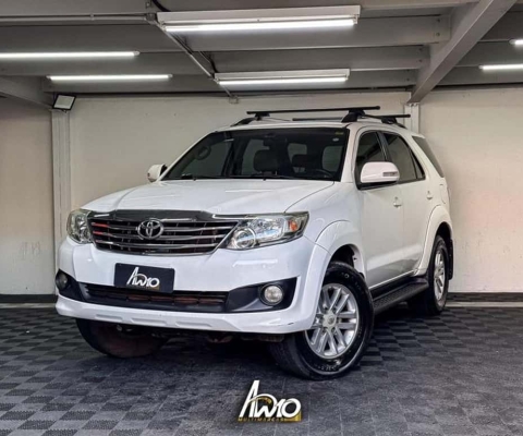 TOYOTA HILUX SW4 4X2SR 2015