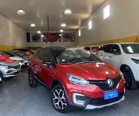 Captur Intense 2.0 Automática