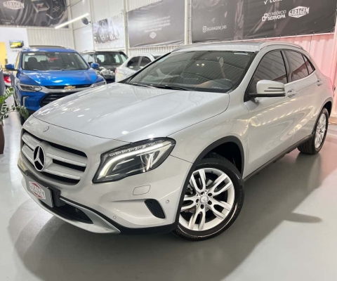 MERCEDES-BENZ GLA 200 200 Advance 1.6/1.6 TB 16V Flex Aut.