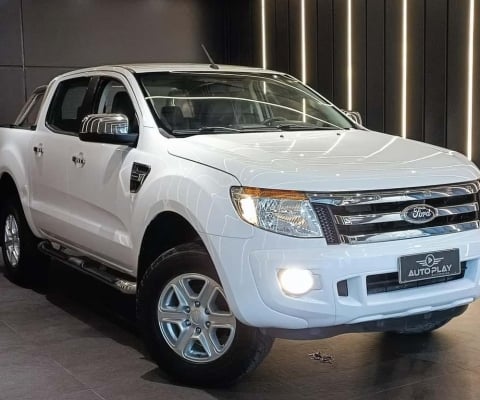 Ford Ranger XLT 2.5 16V 4x2 CD Flex  - Branca - 2014/2014