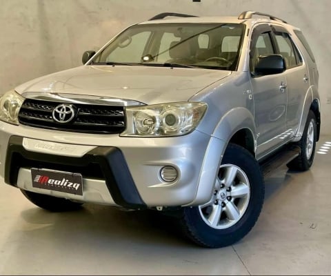 TOYOTA HILUX SW4 SR 4x2 2.7/ 2.7 Flex 16V Aut.