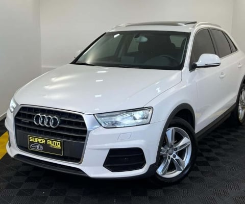 Audi Q3 AMBIENTE 2.0T 180CV COM TETO SOLAR - Branca - 2015/2016