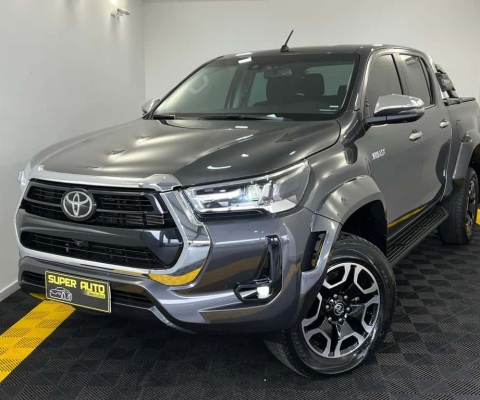 Toyota Hilux SRX PLUS 2.8T 204CV - Cinza - 2023/2024