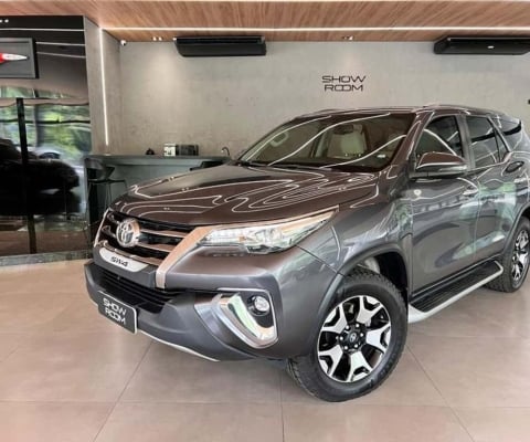 TOYOTA HILUX SWDMDA4JD 2019