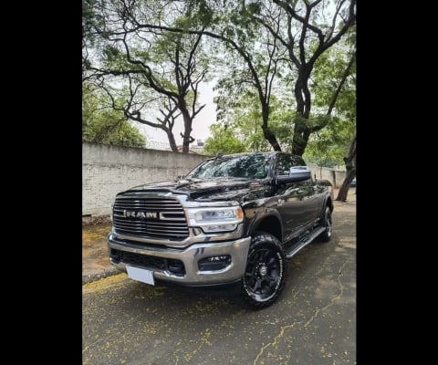 RAM 3500 6.7 LARAMIE CD 4X4 TURBO 4P