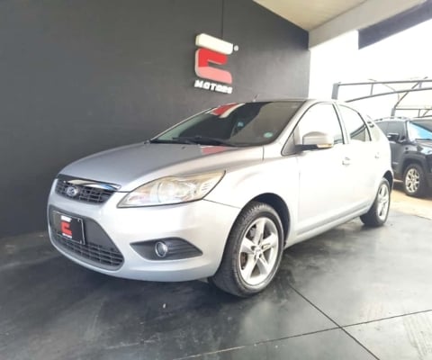 FORD FOCUS FOCUS SEDAN SE 2.0 POWERSHIFT