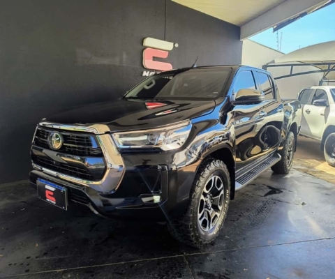 TOYOTA HILUX 2.8 TDI SRX PLUS CD 4X4 4P