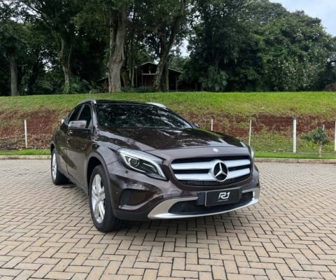 MERCEDES-BENZ GLA 200 200 Vision 1.6/1.6 TB 16V Flex Aut.