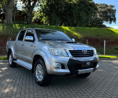 TOYOTA HILUX CD SRV D4-D 4x4 3.0 TDI Diesel Aut