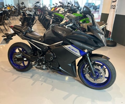 XJ6 F 2015 IMPECÁVEL