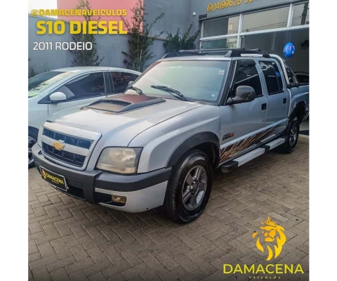 Chevrolet S10 2011 2.8 rodeio 4x2 cd 12v turbo electronic intercooler diesel 4p manual