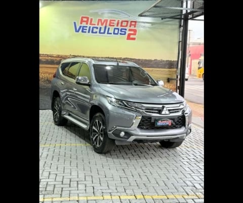 Mitsubishi PAJERO SPORT 2.4 16V MIVEC TURBO DIESEL HPE AWD AUTOMÁTICO