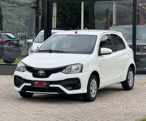 TOYOTA ETIOS HB X VSC AT 2020