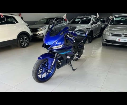 YAMAHA YZF R-3 321/ABS