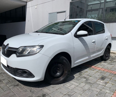 Renault Sandero Expression 1.6 2015