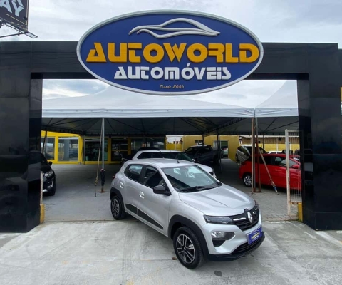 Renault Kwid Intense 1.0 Flex 12V 5p Mec.  - Prata - 2022/2023