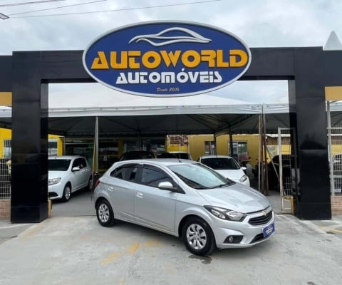 Chevrolet Onix LT 1.0 8v Flex - Prata - 2019/2019