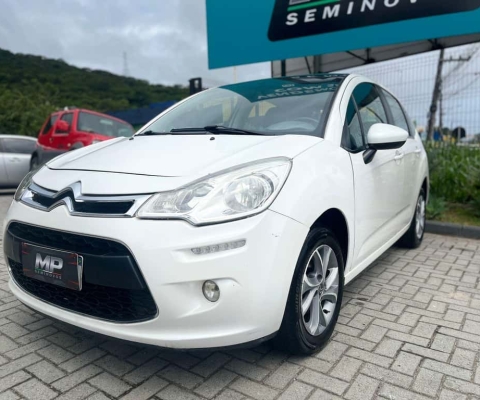 Citroën C3 Tendance 1.5 Flex 8V 5p Mec.  - Branca - 2013/2014