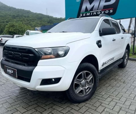 Ford Ranger /  XLSCD4A22C - Branca - 2017/2017