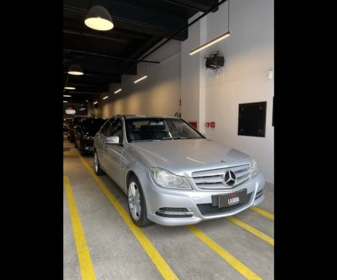 Mercedes-Benz C-180 CGI Classic 1.8 16V 156cv Aut. 2012 Gasolina