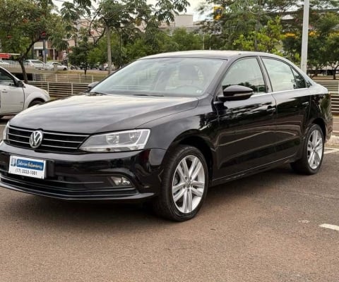 Volkswagen Jetta /VW  HL AE - Preta - 2015/2016