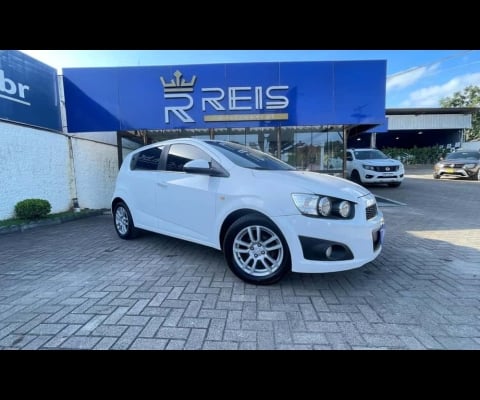 Chevrolet Sonic HB LTZ 1.6 16V FlexPower 5p Aut.  - Branca - 2013/2014