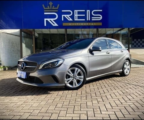 Mercedes-Benz Classe A A 200 1.6 TB/Flex Aut.  - Cinza - 2017/2018