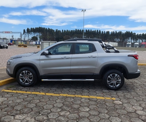 FIAT TORO à venda.