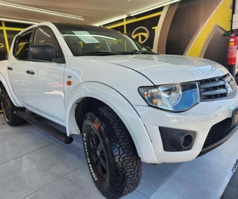 MITSUBISHI L200 TRITON 2.4 HLS 2013