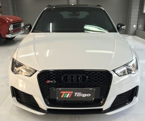 Audi RS3 baixa km