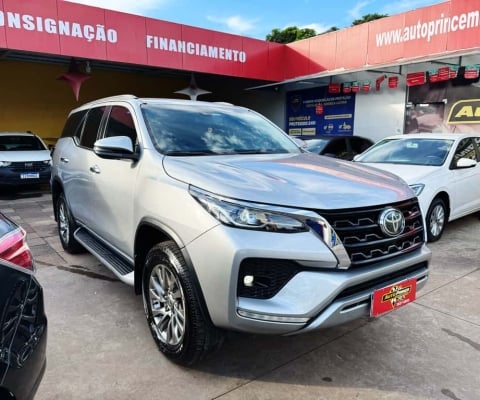 TOYOTA HILUX SW4 2.8 SRX DIAMOND 4X4 TURBO