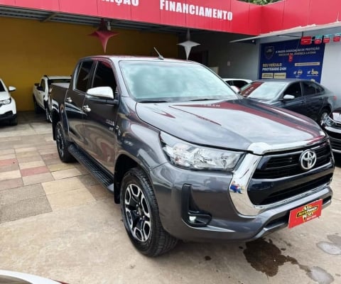 TOYOTA HILUX 2.7 SRV 4X2 CD 16V 4P