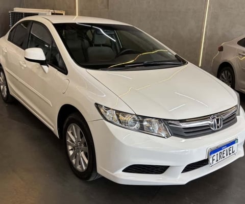 Civic Sedan LXS 1.8 Aut. - Flex - 2014