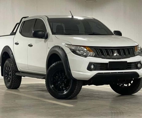 MITSUBISHI L200 TRITON SPORT GL 2.4 2021