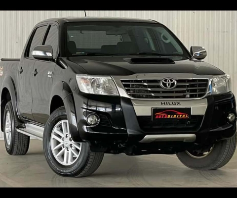 TOYOTA HILUX CD4X4 SRV 2015